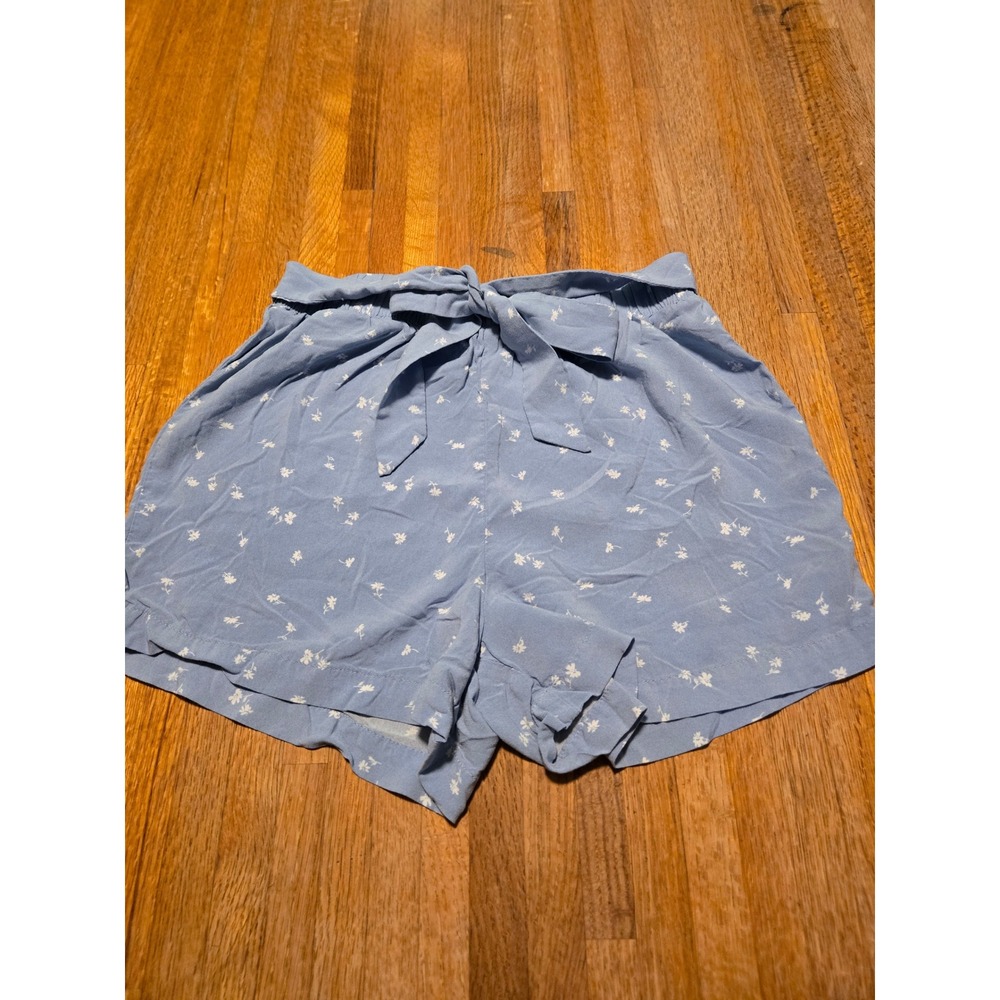 No Boundaries Women Small 3-5 Soft Blue White Floral Tie Paperbag Waist Shorts